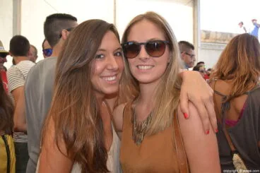 Amigas de Jávea en els bous a la mar