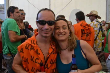 Amigos en els baret dels bous a la mar de Xàbia