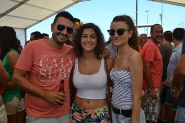 Amigos en els bous a la mar de Xàbia