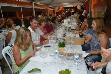 Asistentes a la I Cata de Vinos Mare de Déu de Loreto de Xàbia