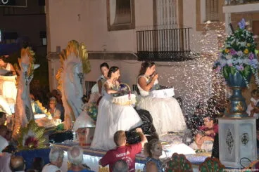 Cabalgata de carrozas en Jávea