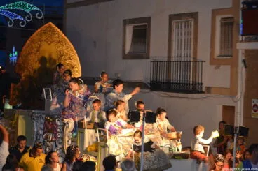 Carroza Infantil de Fogueres 2014 en las fiestas Mare de Déu de Loreto de Xàbia