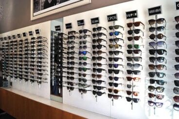 Amplia variedad de gafas de sol de reconocidas marcas y otras más novedosas