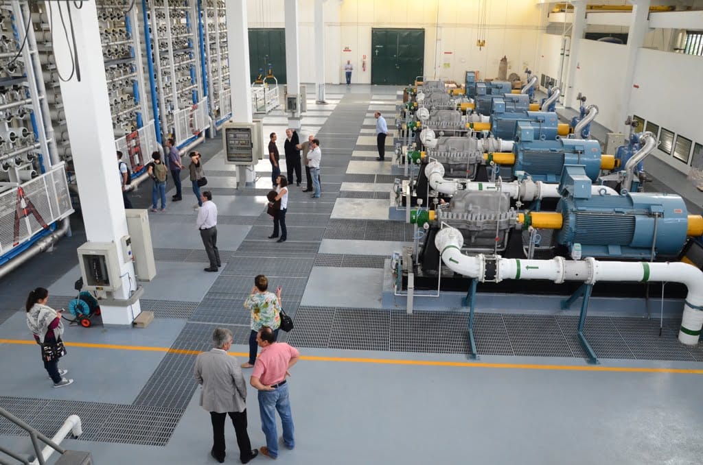 Visita a la desalinizadora delegación brasileña 