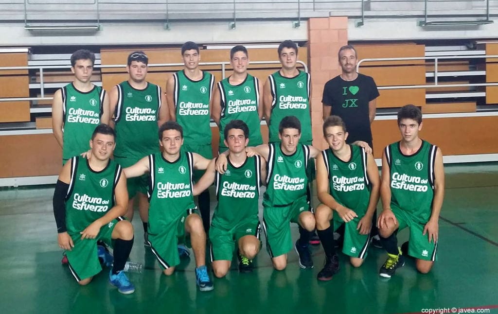 CB. Joventut Xàbia lidera la clasificación