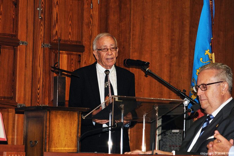 Antonio Erades durante su discurso de agradecimiento