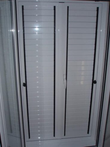 Acabado de un trabajo de Aluminios Gómez