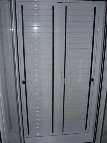 Acabado de un trabajo de Aluminios Gómez