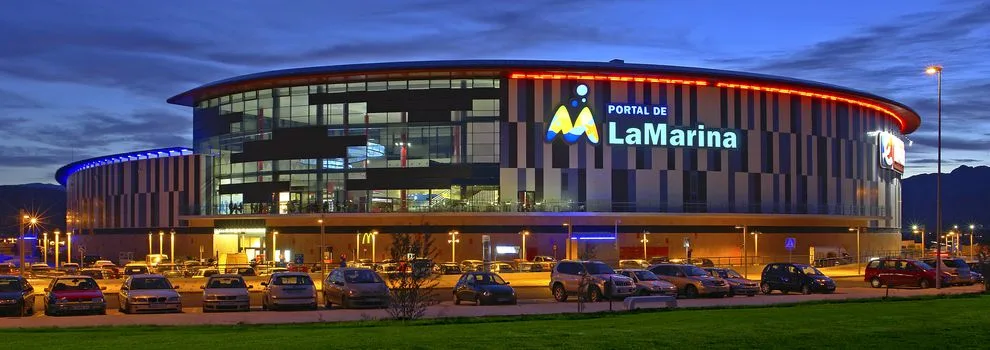 Centro Comercial Portal de La Marina