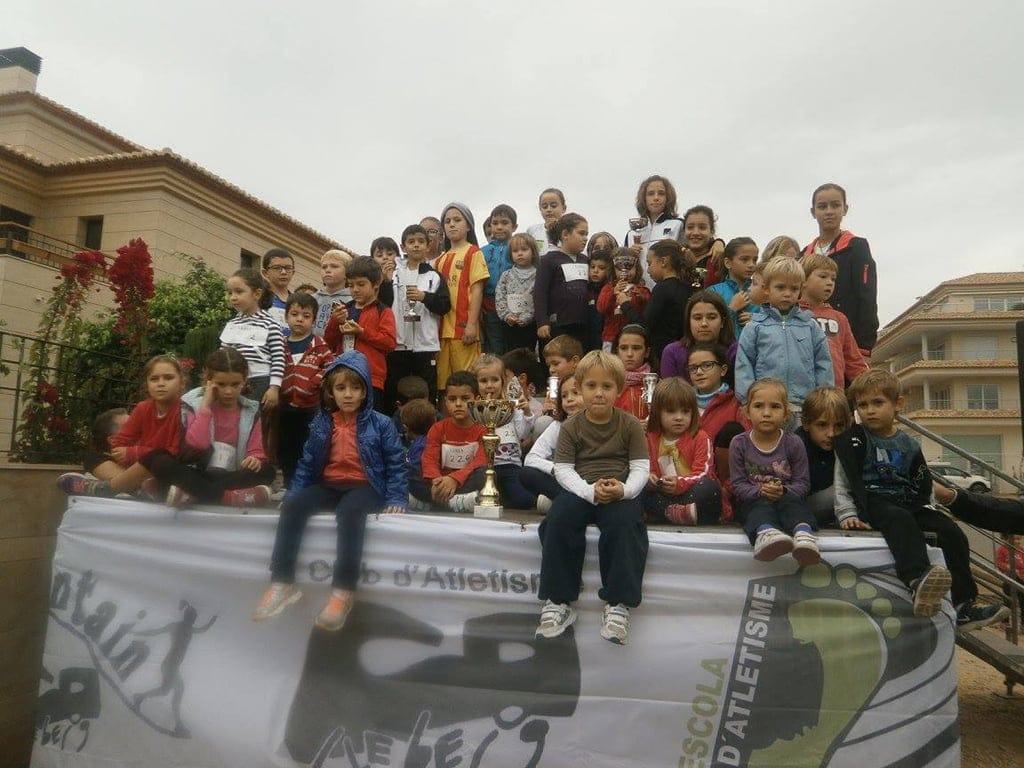 Los triunfadores del cross escolar de Jávea