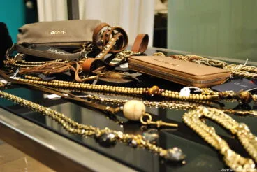 Los mejores complementos para tu look sólo en Pepa González