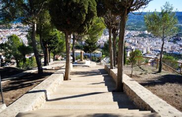 Escalinata de acceso a la ermita