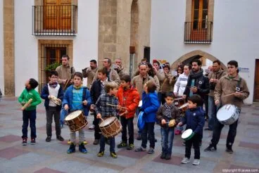 La Colla Xirimitabs puso la banda sonora a la festividad