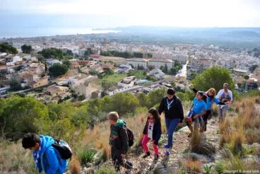 Los Juniors de Aduanas del Mar participaron en la caminata