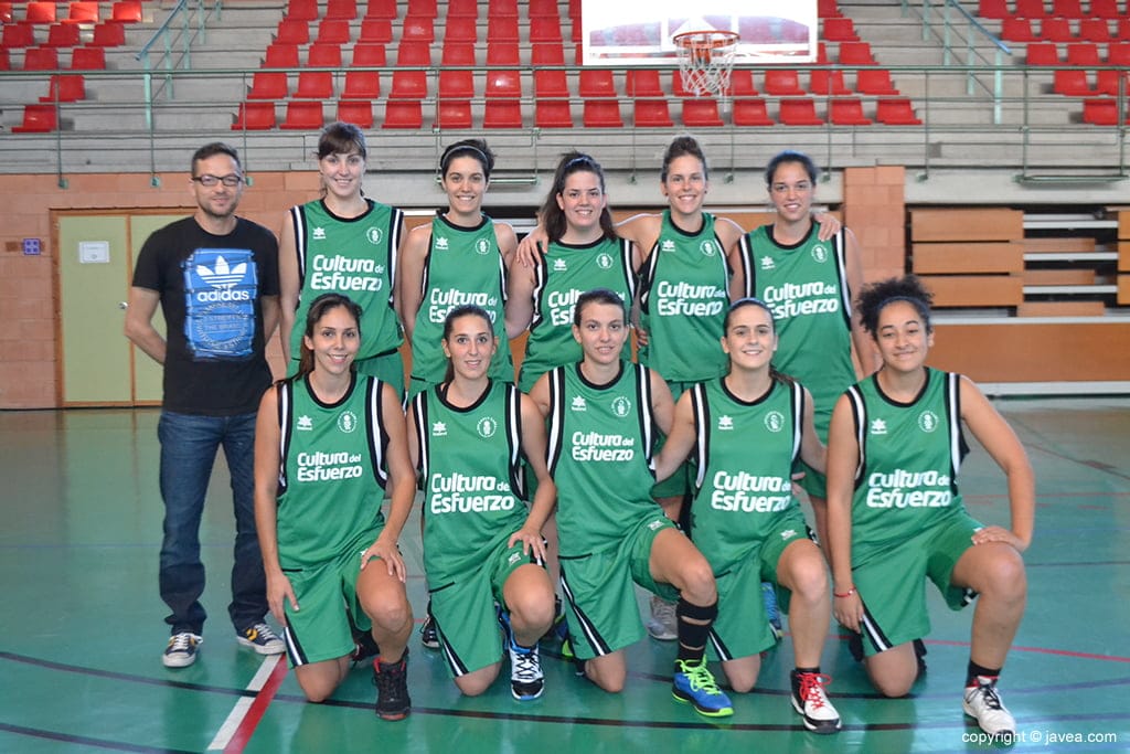 Marcos Álvarez con sus chicas