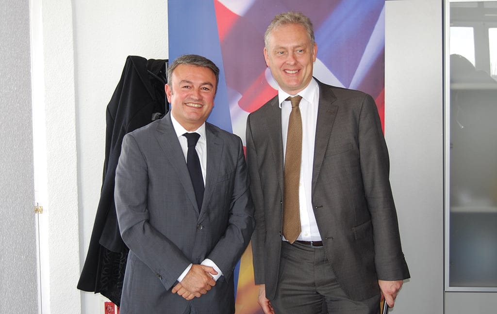 José Chulvi con Simon Manley