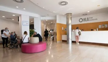 Instalaciones accesibles y confortables en centro médico de Denia