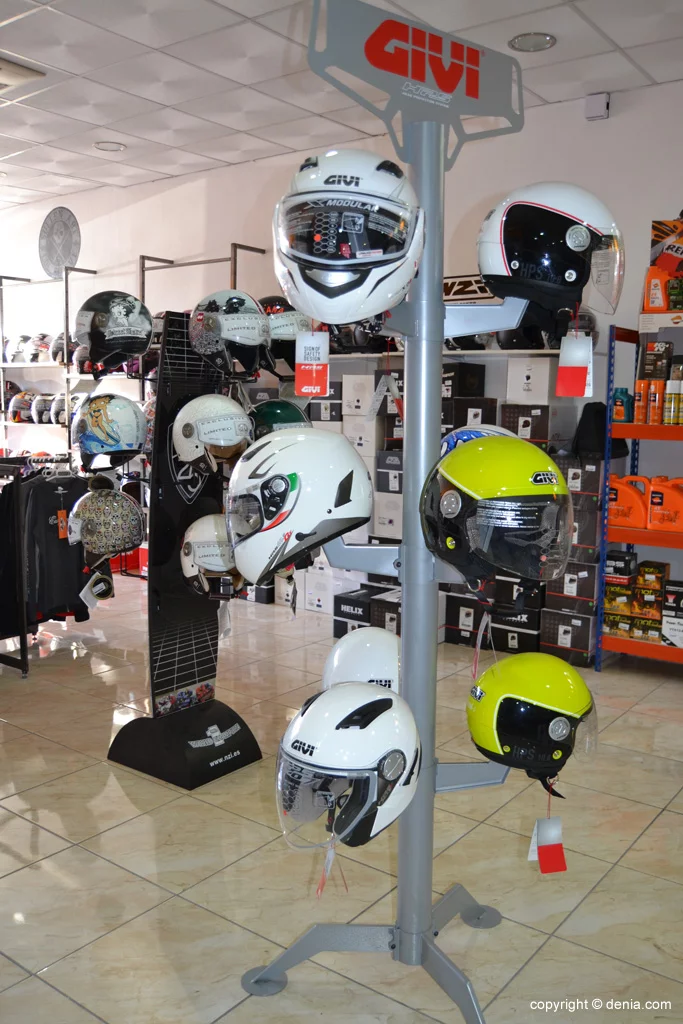 Costa-Blanca-Moto-Store-Cascos-Givi