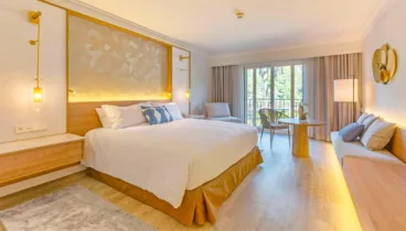 Suite con salón independiente y acabados contemporáneos