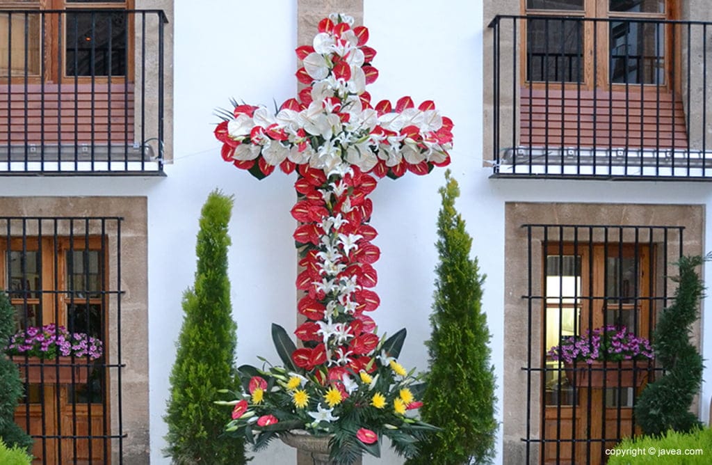 Cruz de la plaza del Ayuntamiento de Jávea