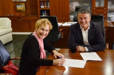 Firma del convenio con la EPA de Jávea