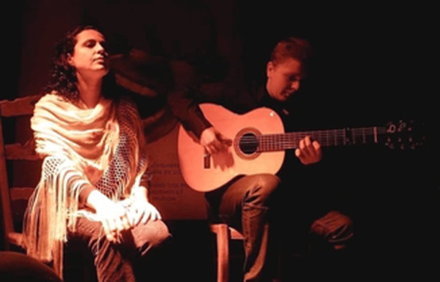 Raquel Álvarez cantaora flamenca