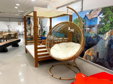 Mecedoras exteriores en In&Out – Muebles Martínez