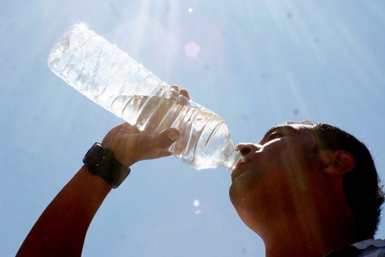 Importante hidratarse bien con agua