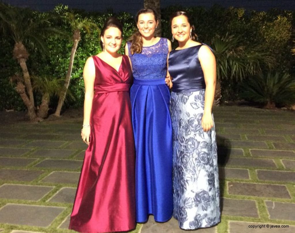 Lucía Catalá junto a Andrea Sanz y Ana Bisquert