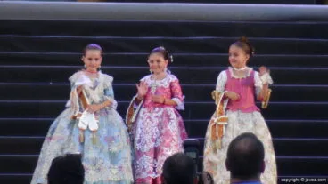 Proclamación infantil Fogueres Xàbia 2015 – Corte de honor infantil