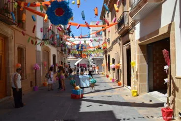 Calle Jesús Nazareno ganadora por su engalamiento