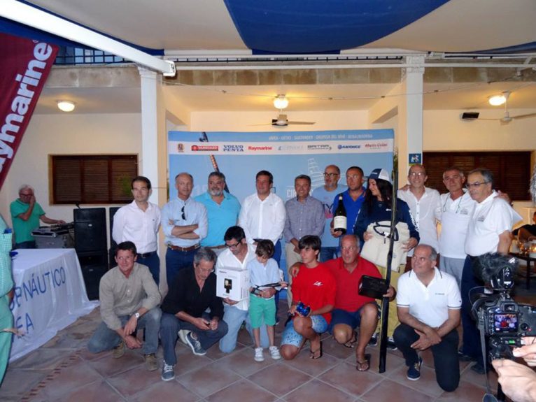 Equipo ganador del Concurso de pesca de Jávea