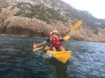 Excursiones kayak de mar Dénia – Aventura Pata Negra