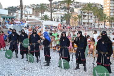 Guerreros moros en la playa
