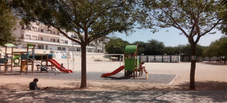 Parque infantil del colegio graüll de Jávea