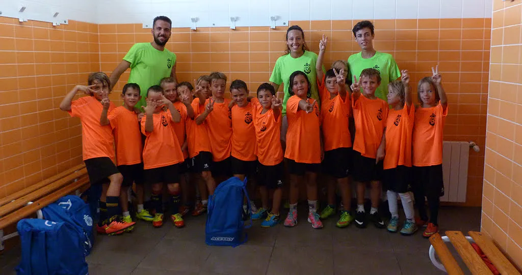 Sandra Castello visitó el campus de la Penya La Marina