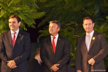 Chulvi junto a Miragall y García