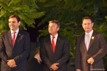 Chulvi junto a Miragall y García