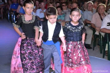 Jovenes comisionados