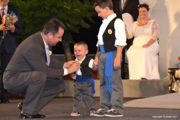 Lloros en la imposición de insignia