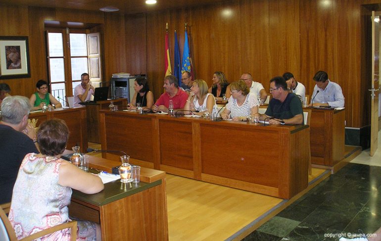 Sesión plenaria del mes de agosto  en Jávea