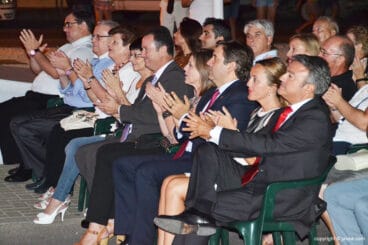 Primera fila de autoridades