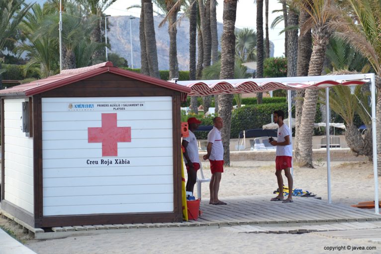 Puesto Cruz Roja Playa Arenal