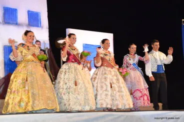 Reina y damas de Fogueres de Xàbia