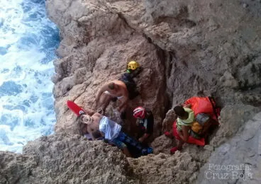 Rescate en la playa Ambolo