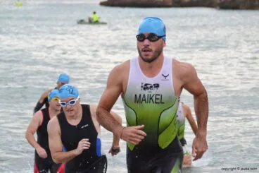 Maikel saliendo del Agua