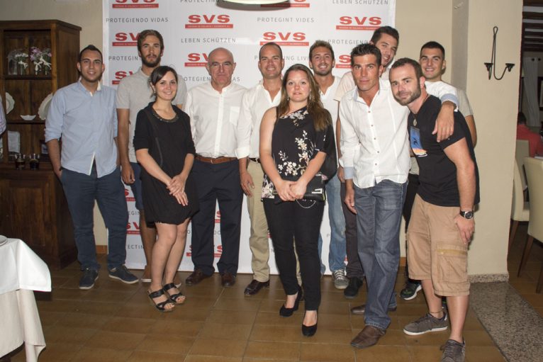 Personal de SVS junto a Eusebi Miñana y  Antonio Padial, Director de Salvamento Marítimo Valencia