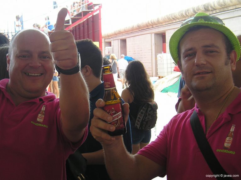 Peña Drink Team en el baret del Els bous