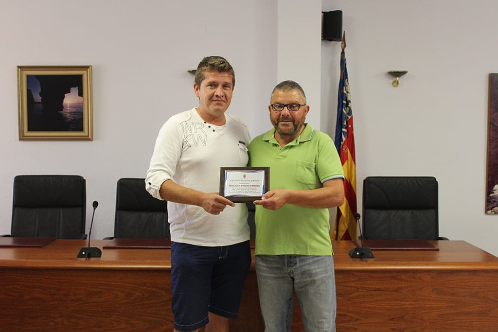 Placa de reconocimiento a Protección Civil