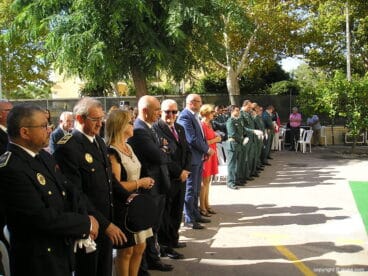 Autoridades civiles y militares en la misa